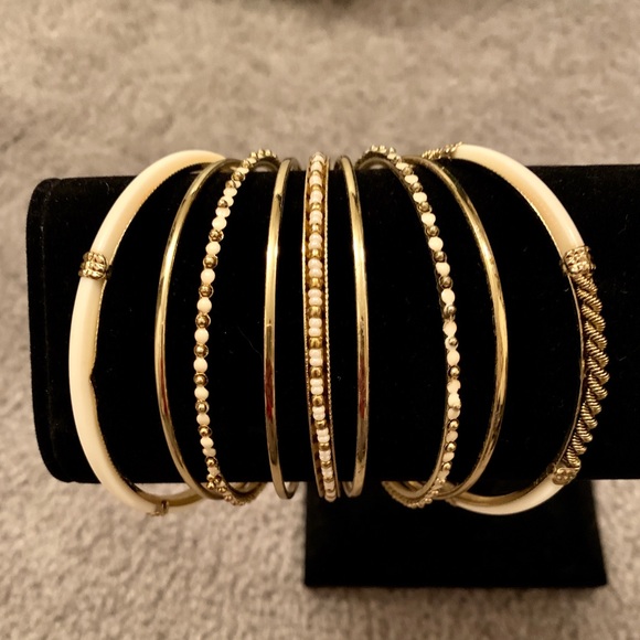 Bangles. - Picture 2 of 2